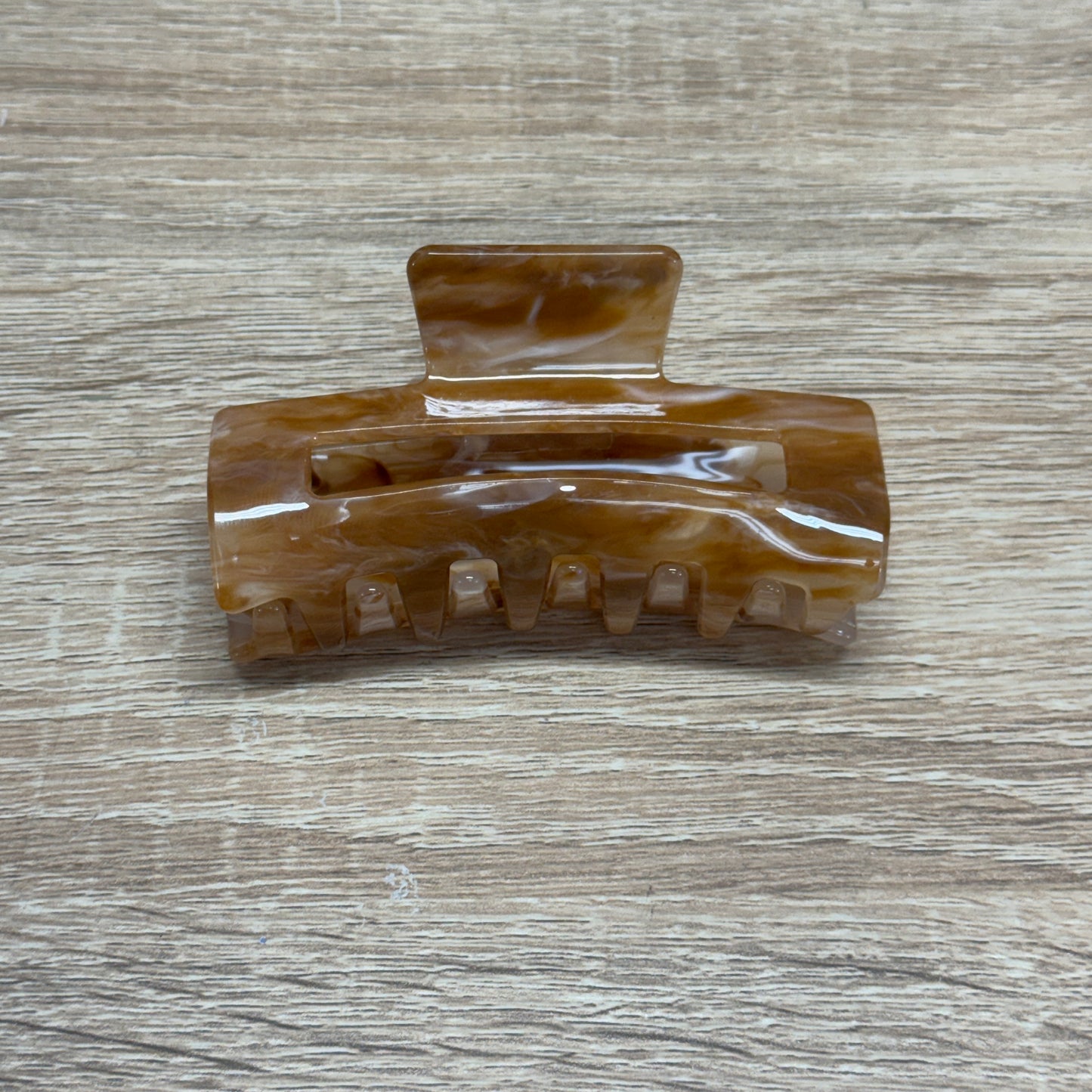 Acetate Hair Clip 3.5in - Cream