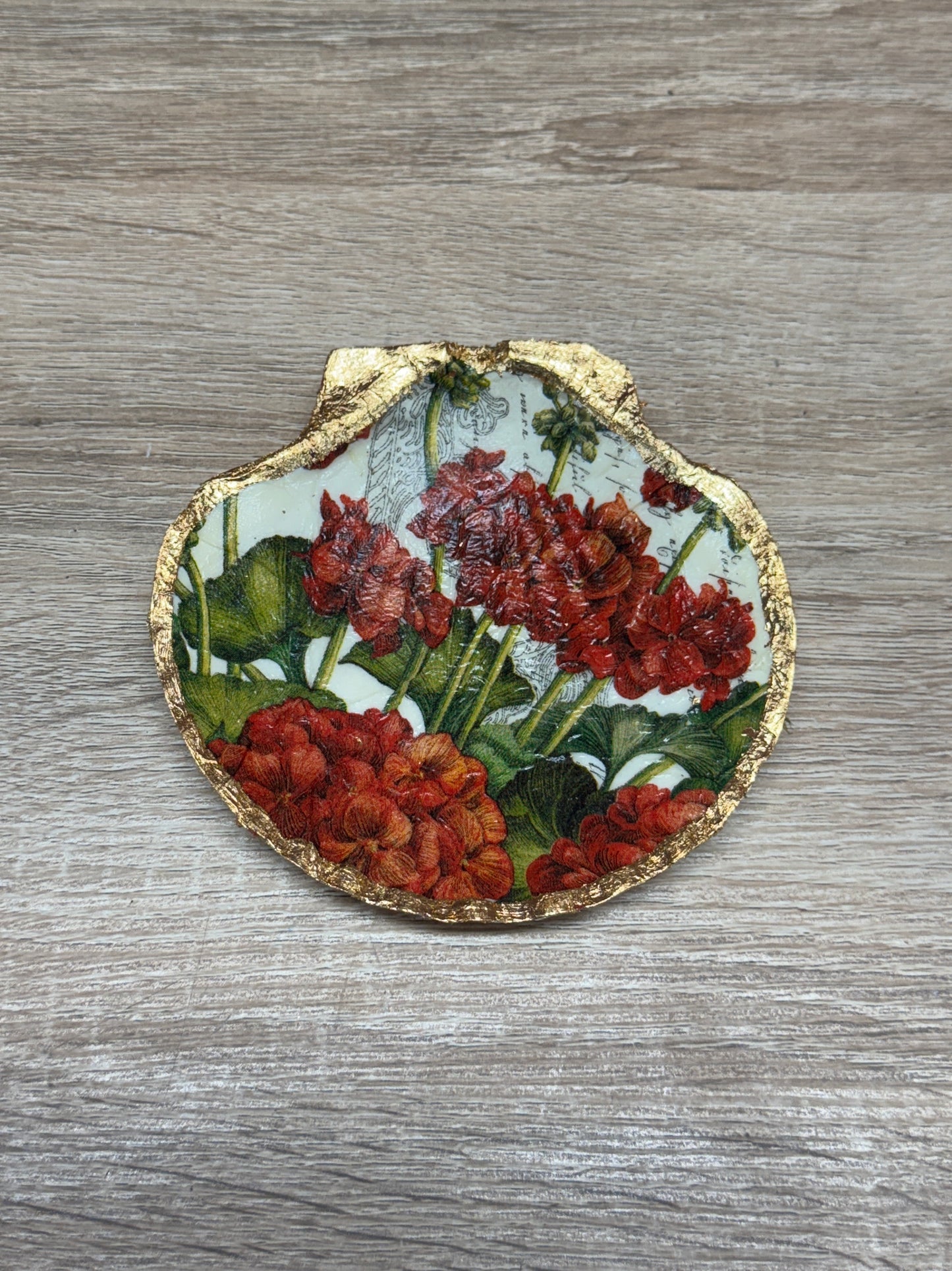 Decoupaged Scallop Shell - Red Hydrangea