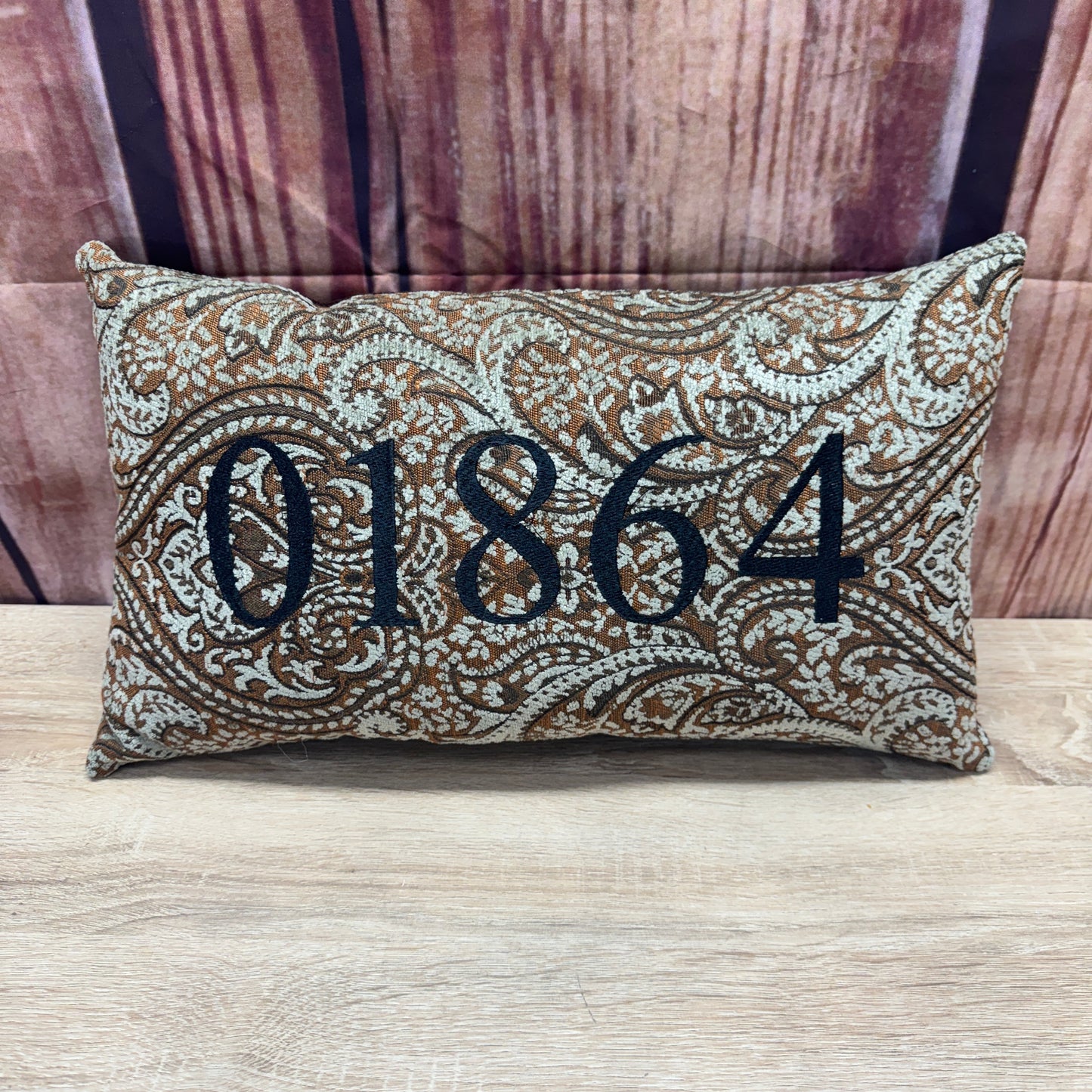 Zip Code Pillow - 01864 (Paisley Pattern)