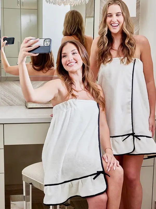 Spa Wrap - Warm White + Black Trim