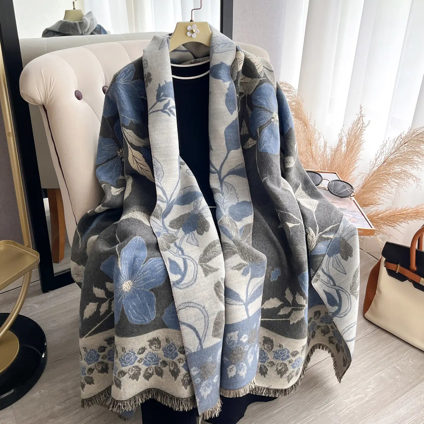 Reversible Wrap - Blue / Gray Vintage Floral