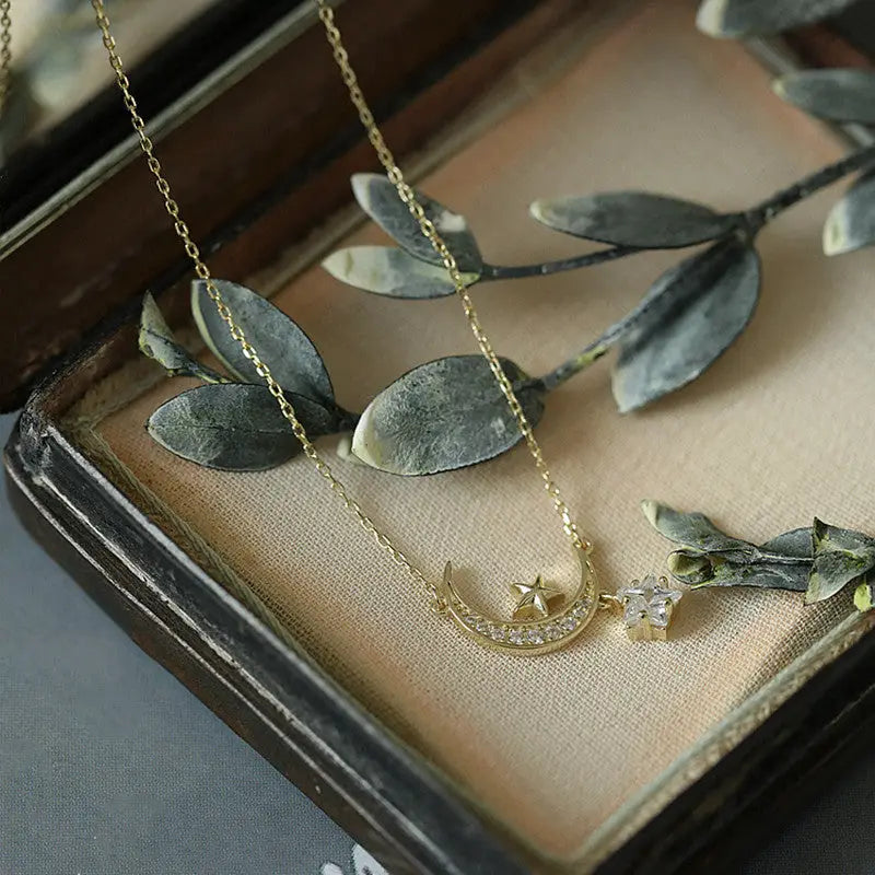 Pendant Necklace - Dainty Star Moon (Gold)