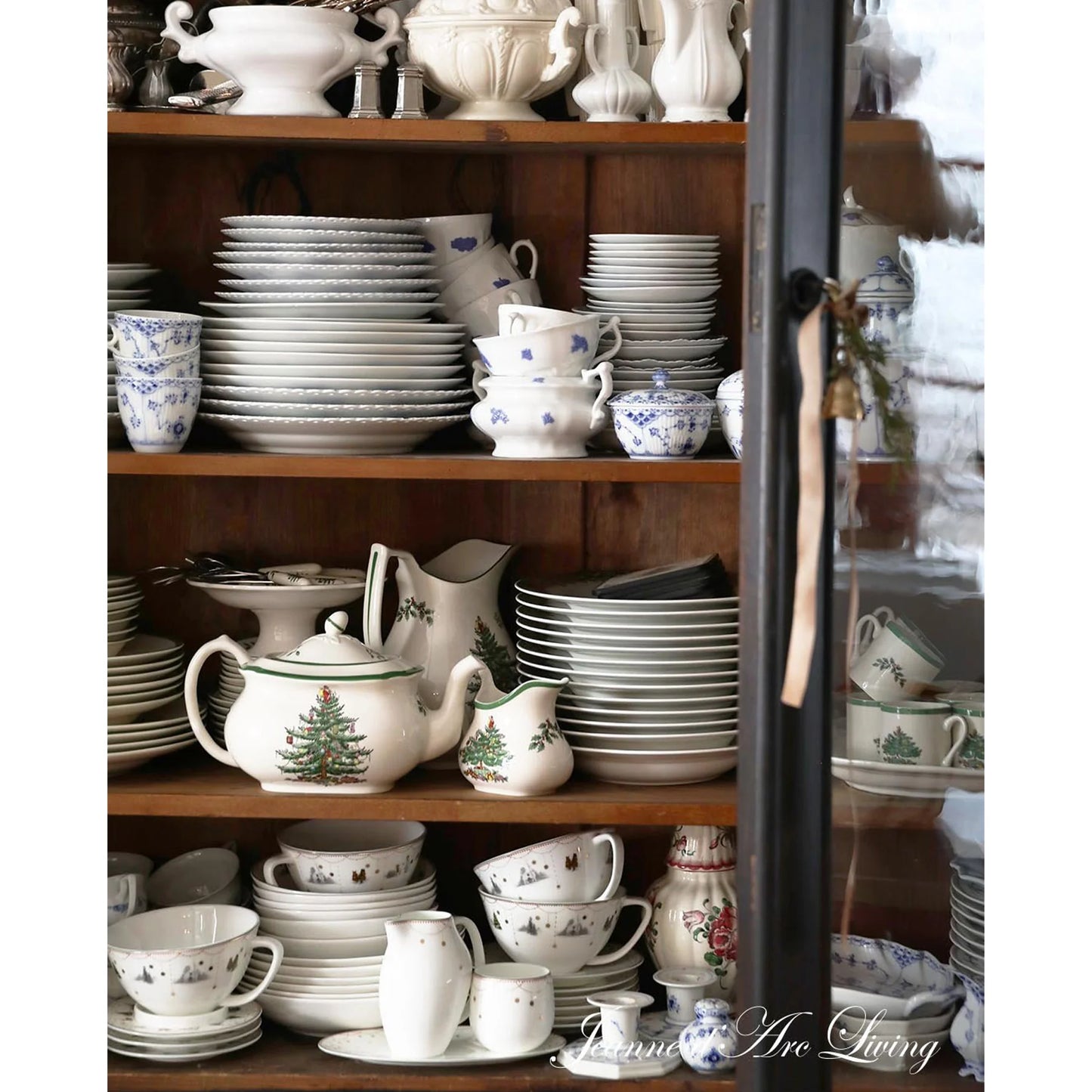 Jeanne D' Arc Living Magazine - Christmas Special Edition 2025