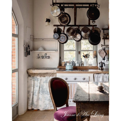 Jeanne D' Arc Living Magazine - 5th Issue 2025