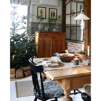 Jeanne D' Arc Living Magazine - 7th Issue 2025