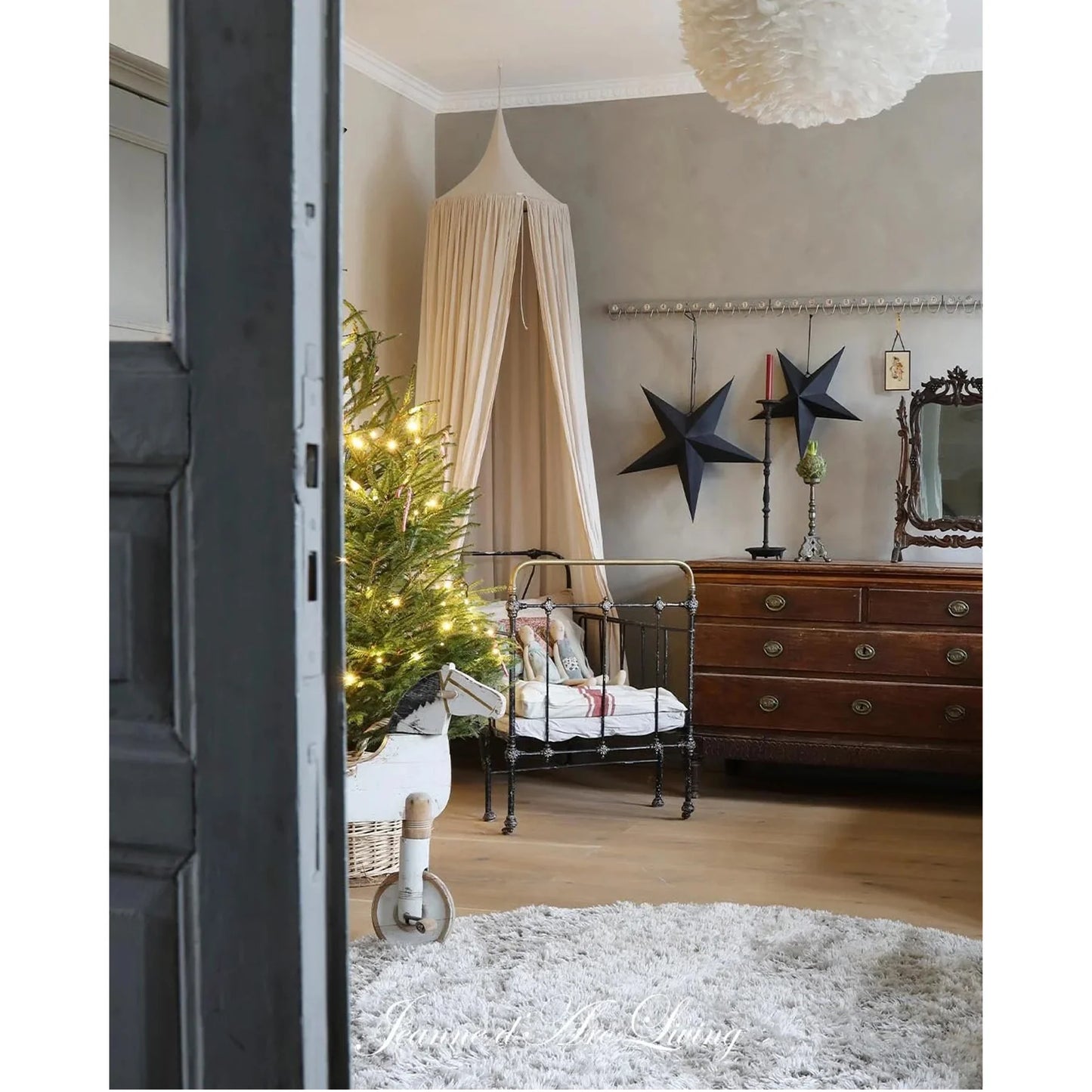 Jeanne D' Arc Living Magazine - 8th Issue 2025