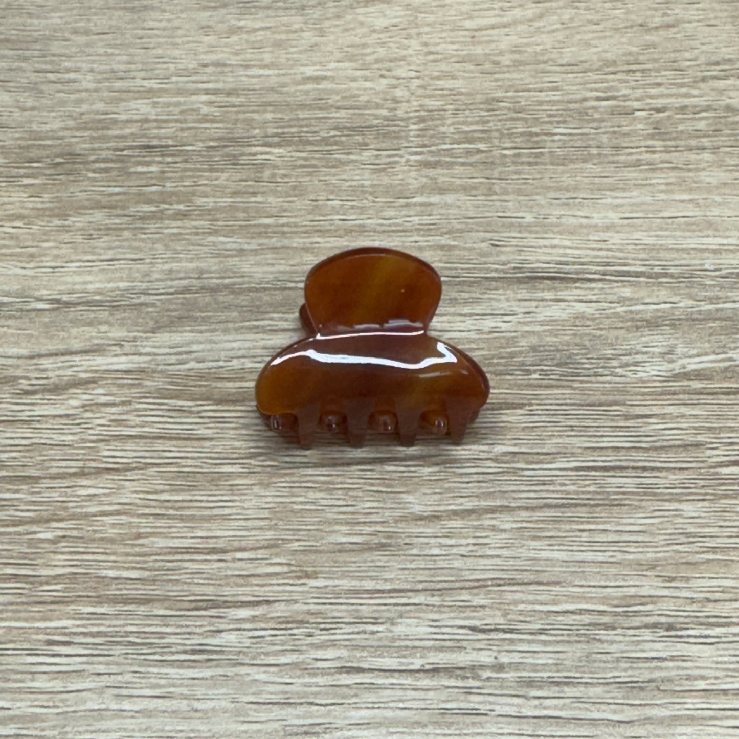 Mini Marble Claw Clips 1.25in - Tan