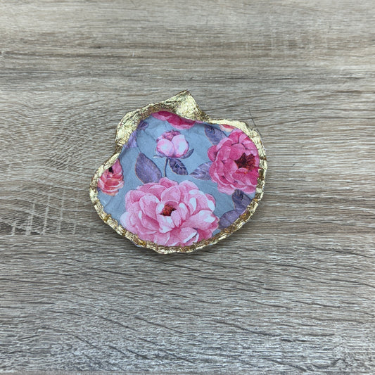 Decoupaged Scallop Shell - Pink Roses