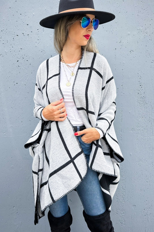 Cozy Reversible Ruana - Black Grey Dual-Tone Check Printed