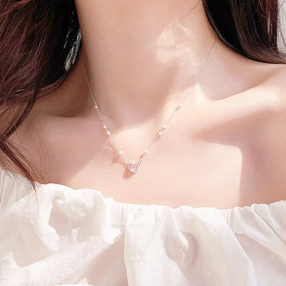 Pendant Necklace - Dainty Pearl Heart (Gold)