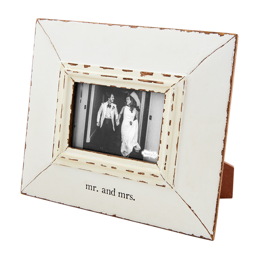 Distressed Frame 4x6 - Mr. and Mrs.