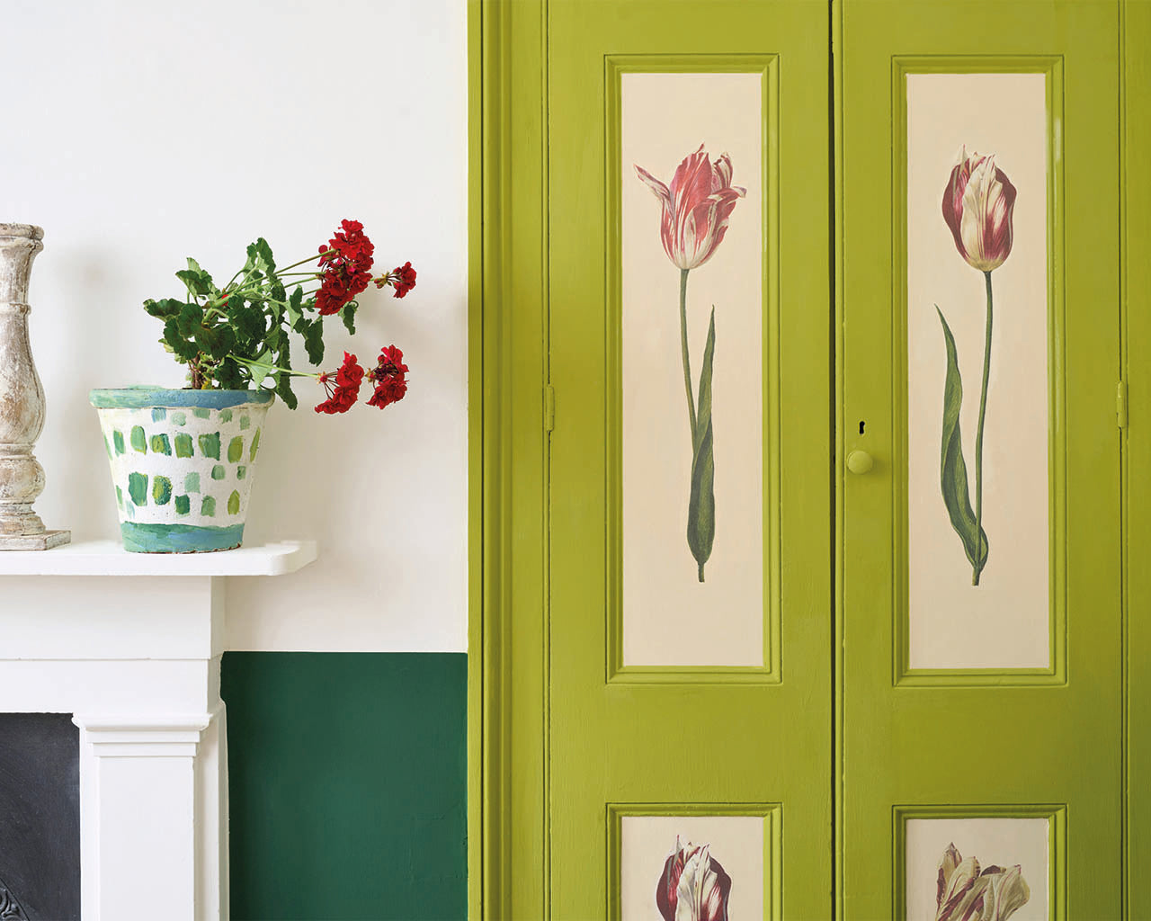 Annie Sloan Decoupage Paper - Dutch Tulips