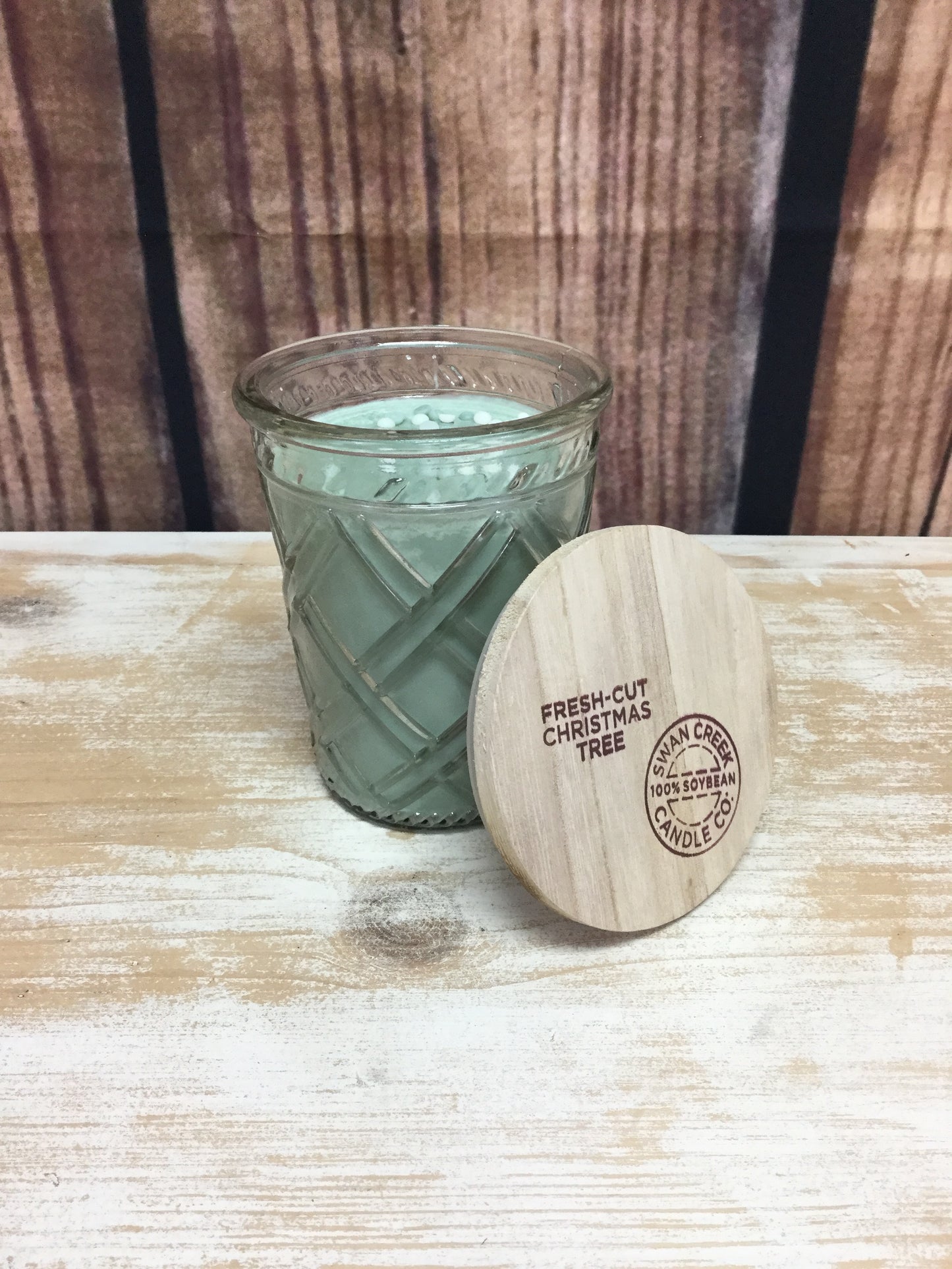 Swan Creek 12 oz - Fresh-Cut Christmas Tree